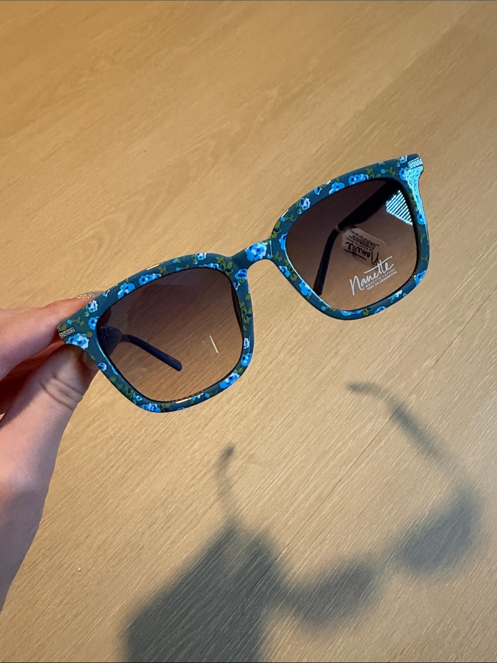 NWT Nanette Lepore Blue Floral Sunglasses